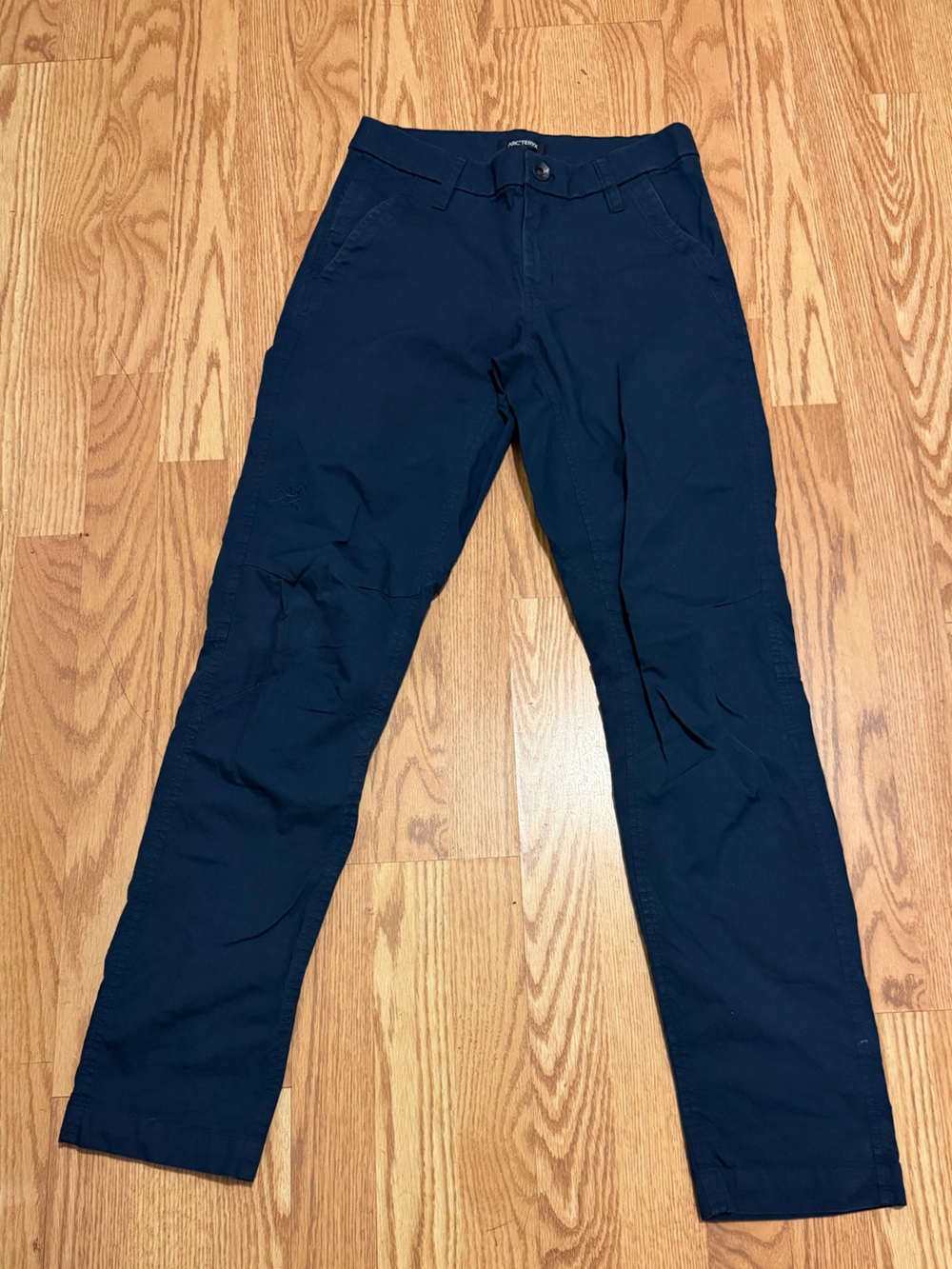 Arc'teryx Men's Navy  Pants Dize 28 good Condition